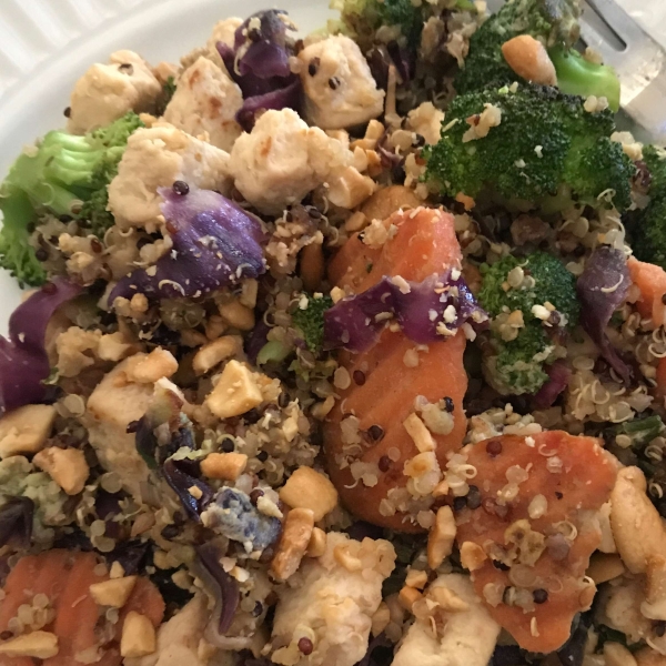 Pad Thai Quinoa Bowl