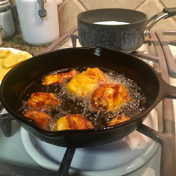 Fried Jackfruit with Chocolate Sauce