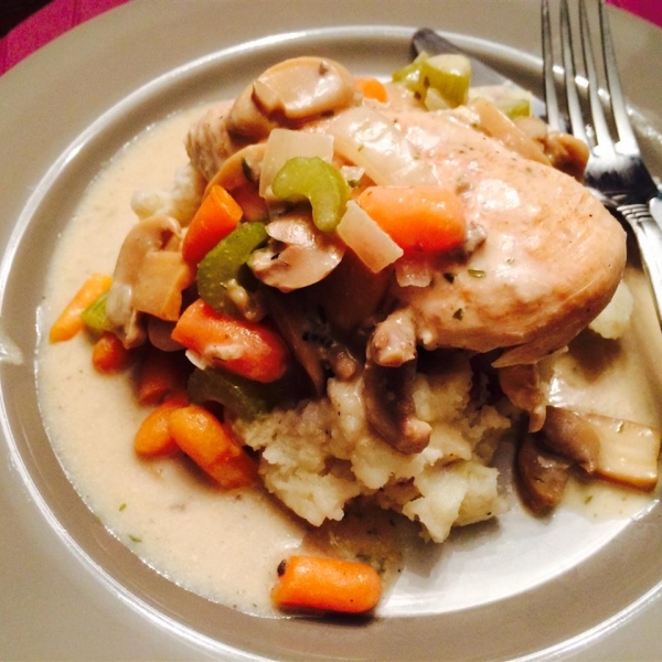 Slow Cooker Chicken with Mushroom Wine Sauce