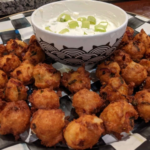 Bacon Jalapeño Popper Puffs
