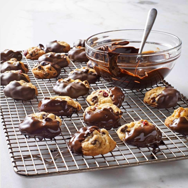 Cranberry Chocolate-Dipped Cookies