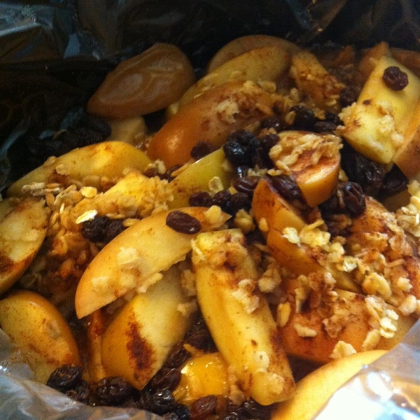 Slow Cooker Apples with Cinnamon and Brown Sugar