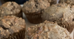 Muesli-Applesauce Muffins