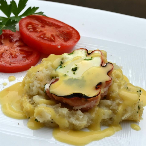 Ham Cups and Eggs