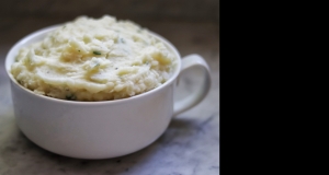 Creamy Garlic-Parmesan Mashed Potatoes