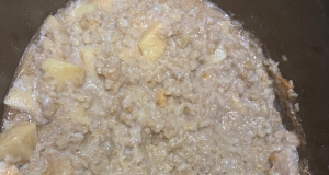 Apple Breakfast (Easy Slow Cooker Oatmeal)