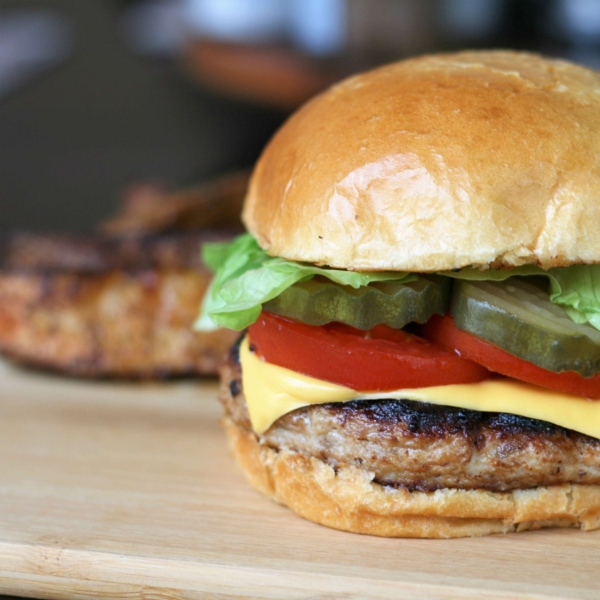 Tastes-Like-Beef Turkey Burgers