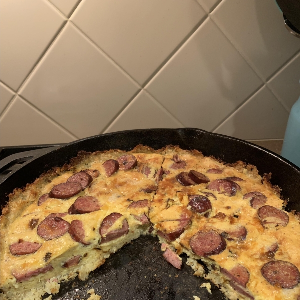 Cauliflower-Crusted Quiche with Hillshire Farm® Smoked Sausage