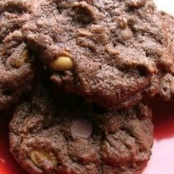 Chocolate Peanut Cookies