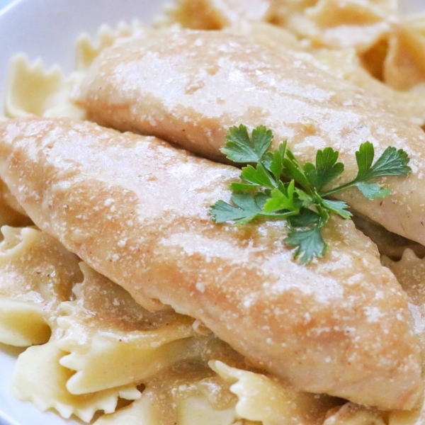 Chicken Tenders with Creamy Lemon-Garlic Sauce