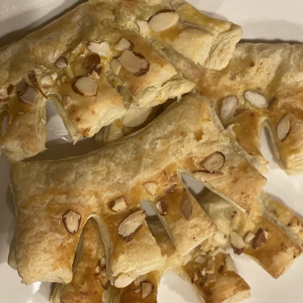 Almond Bear Claws
