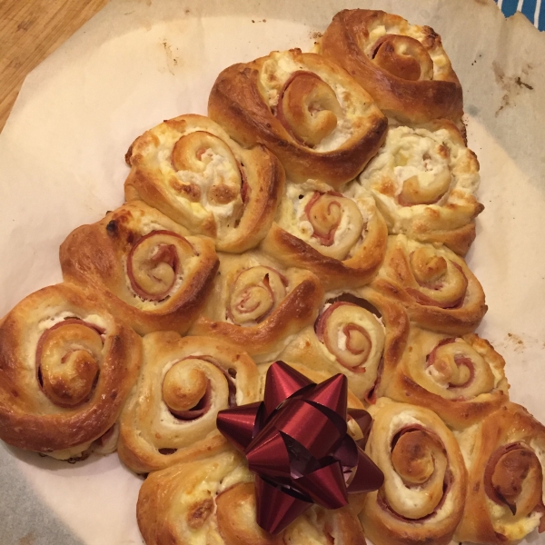 Pull-Apart Christmas Tree