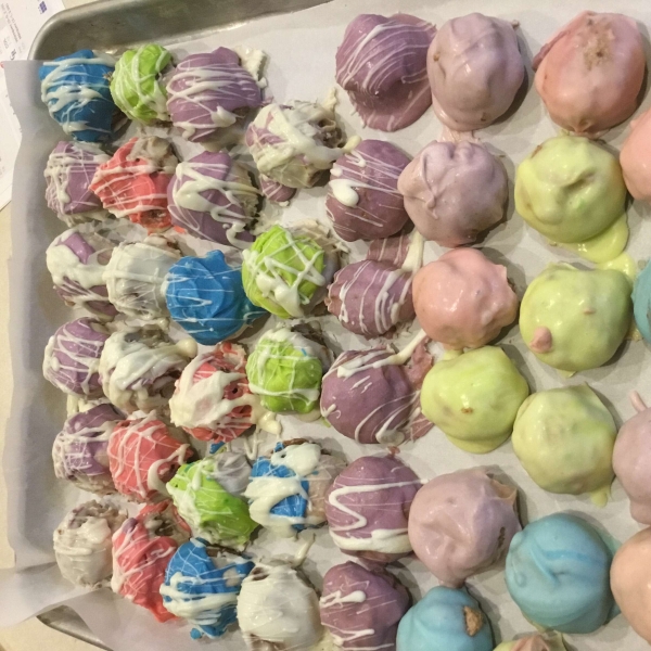 No-Bake Baileys Cheesecake Balls