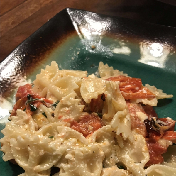 Chase's Baked Feta Pasta