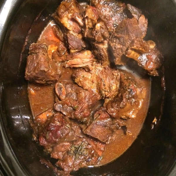 Fast and Easy Slow-Cooked Short Ribs