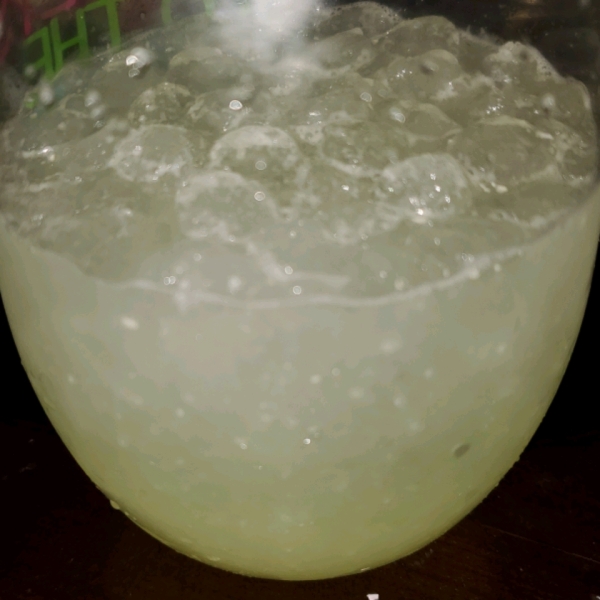Agua Fresca de Pepino (Cucumber Limeade)