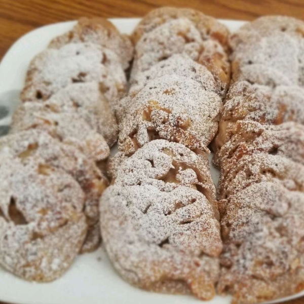 Racuchy z Jablkami (Polish Apple Pancakes)