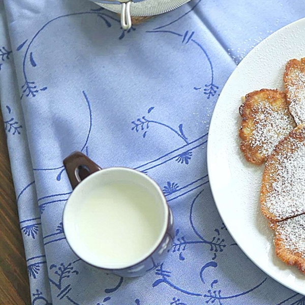 Racuchy z Jablkami (Polish Apple Pancakes)
