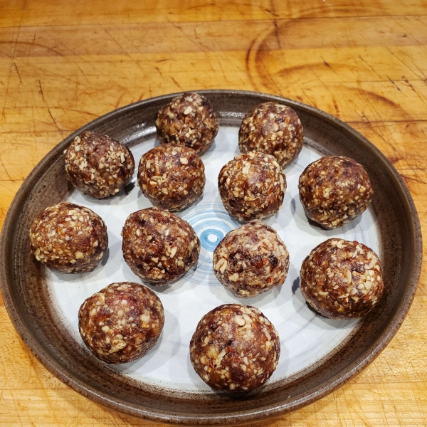 Pecan Pie Energy Bites