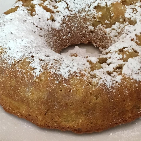 Super Duper Easy Apple Cake