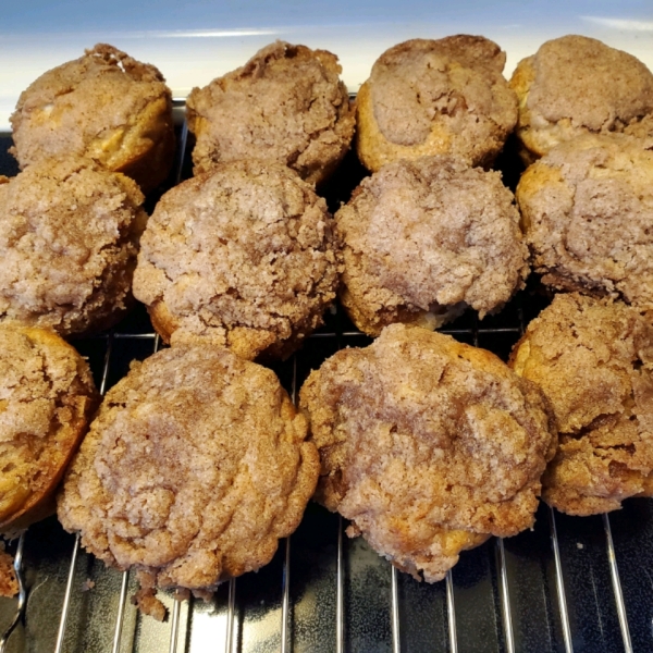 Easy Apple Cinnamon Muffins