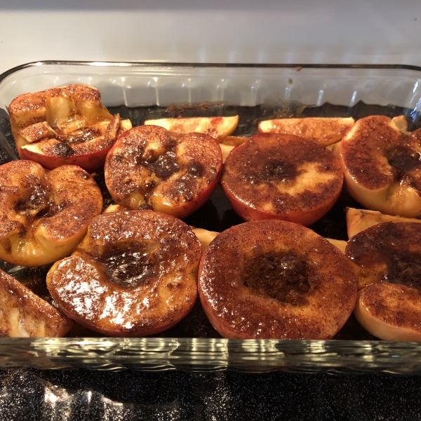 Holiday Baked Apples