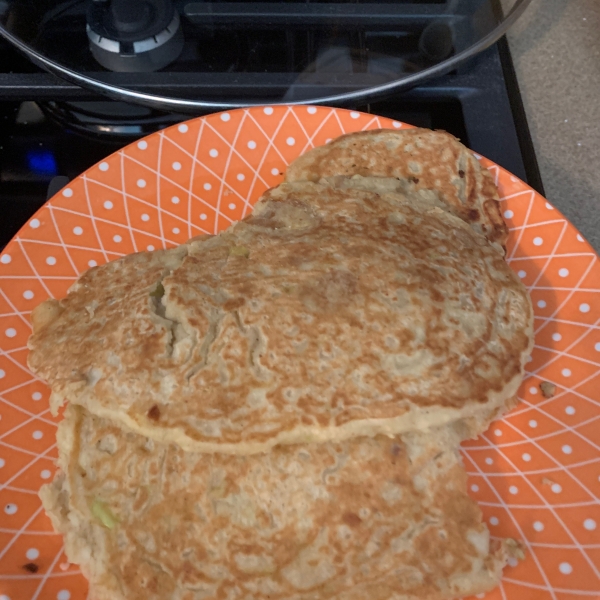Veronica's Apple Pancakes