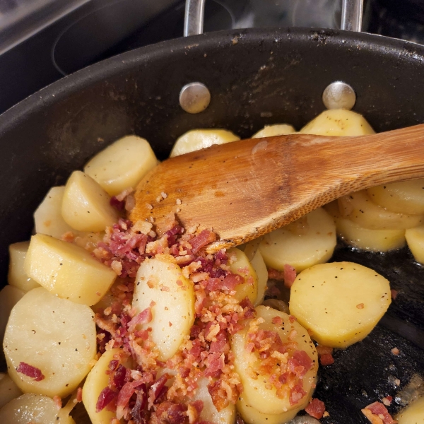 Authentic German Potato Salad