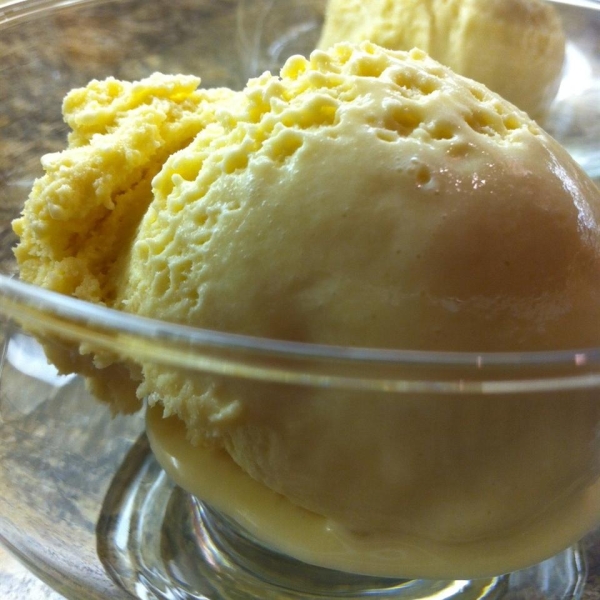 Creamy Lemon Grass Ice Cream