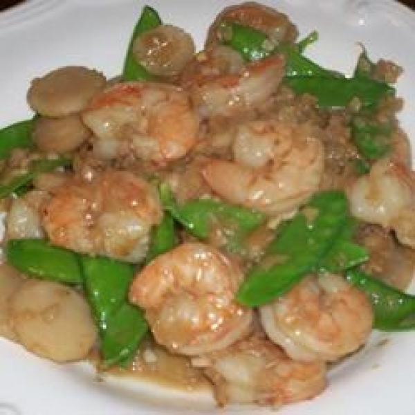 Shrimp with Ginger and Snow Peas