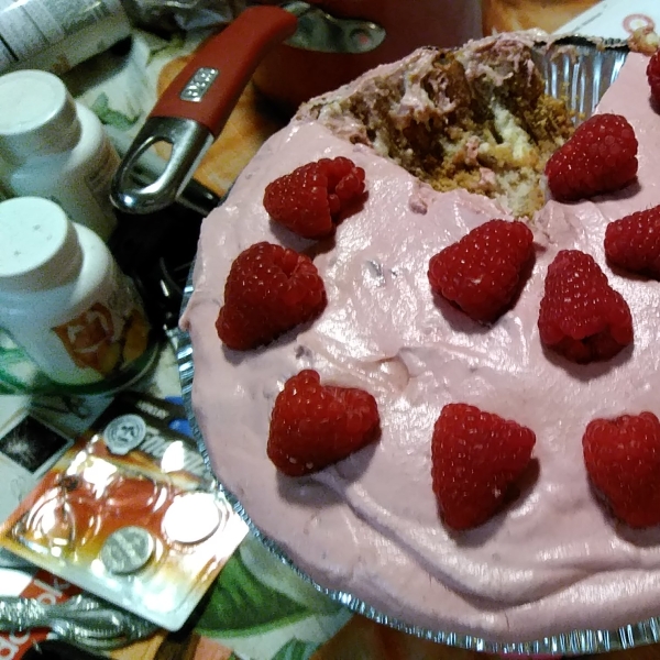 Raspberry Mousse Cheesecake