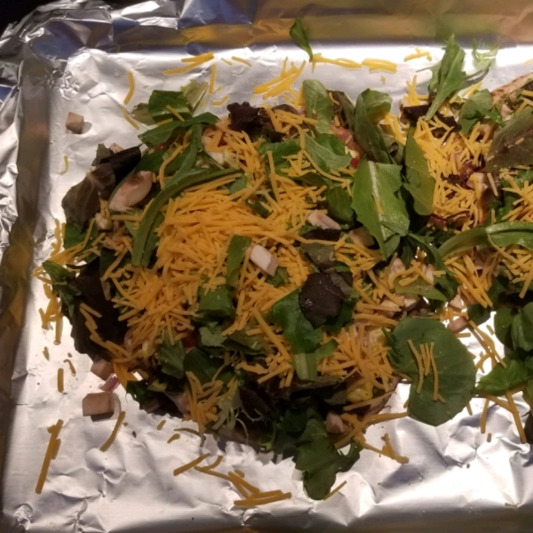 Breakfast Pita Pizza