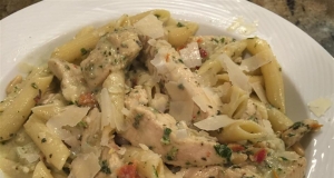 Phenomenal Chicken and Pasta in Creamy Pesto Sauce