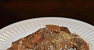 Pork with Apples and Mushrooms