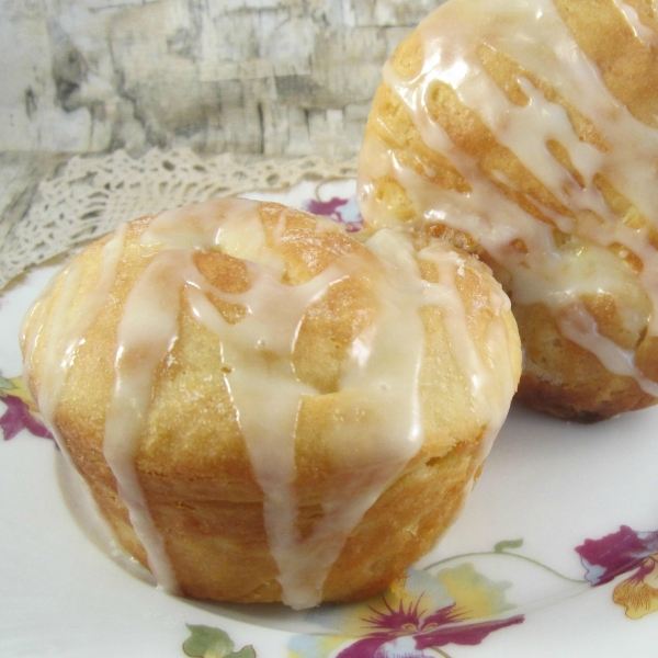 Carolyn's Orange Rolls