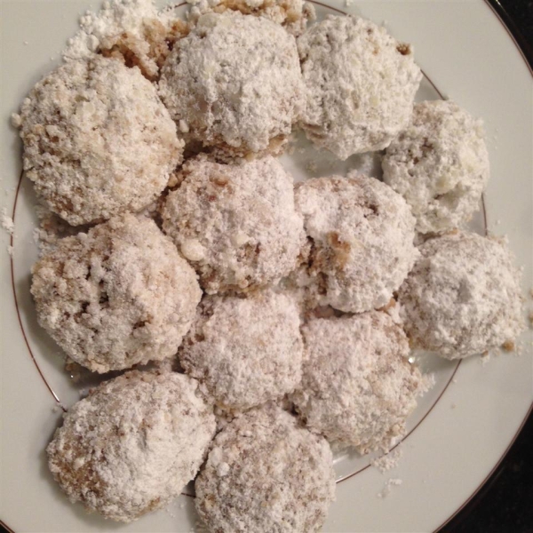 Vegan Mexican Wedding Cookies