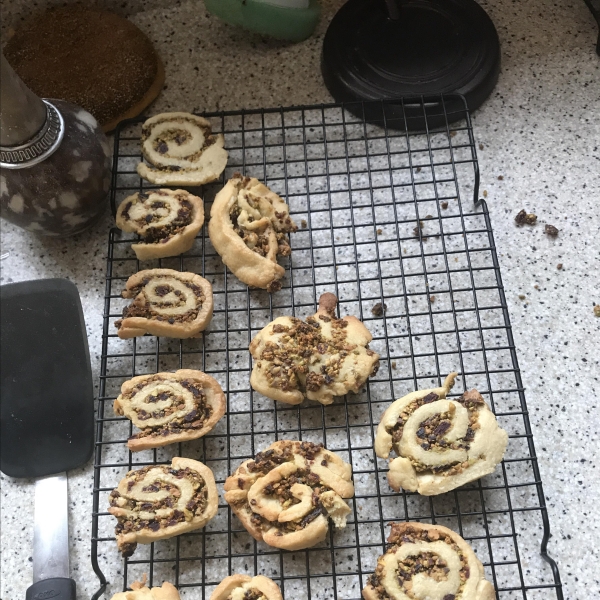Cranberry-Pistachio Spirals