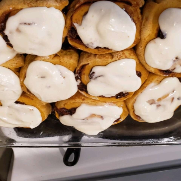 Kelsandra's Pumpkin Cinnamon Rolls