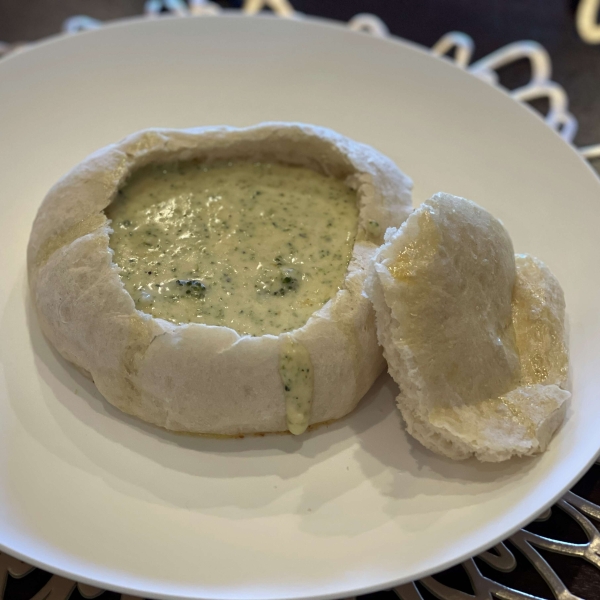 Italian Bread Bowls