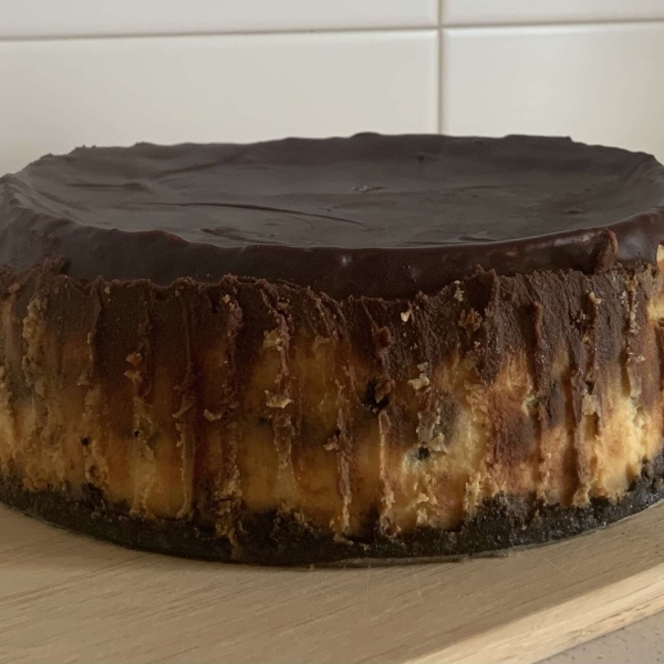 Chocolate Cookie Cheesecake