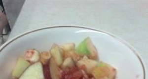 Strawberry-Sauced Crunchy Fruit Salad