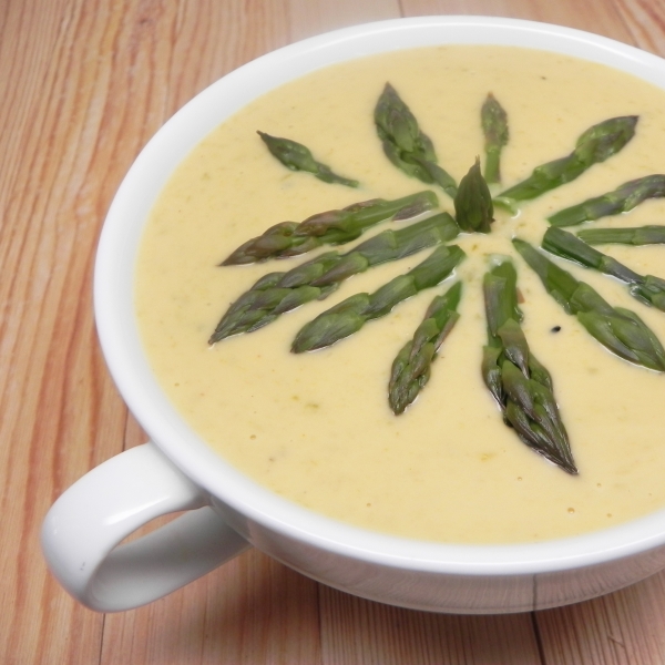 Cheesy Asparagus Soup