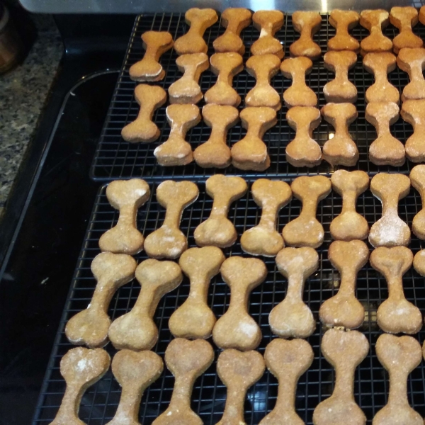 Homemade Dog Treats (Peanut Butter and Pumpkin)