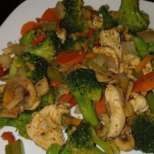 Broccoli and Chicken Stir-Fry