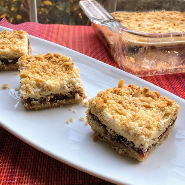 Date Crumble