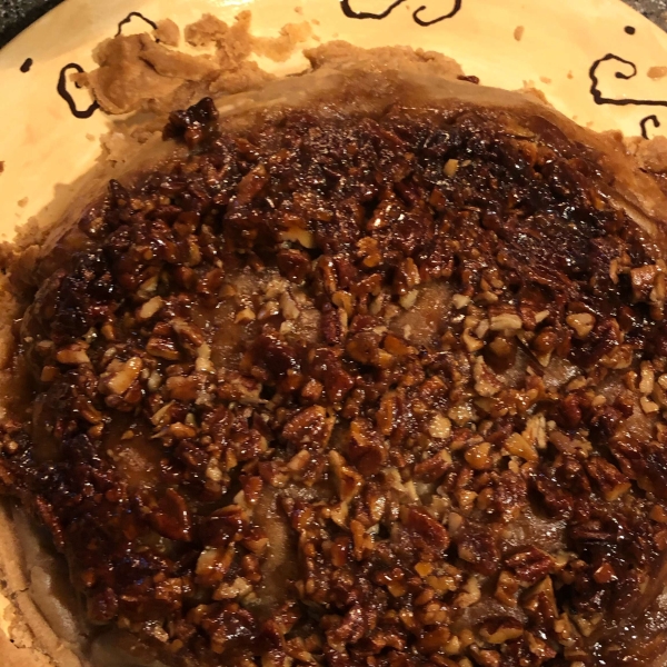 Caramel Pecan Apple Pie
