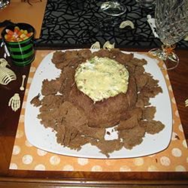 Spinach Dip in Pumpernickel