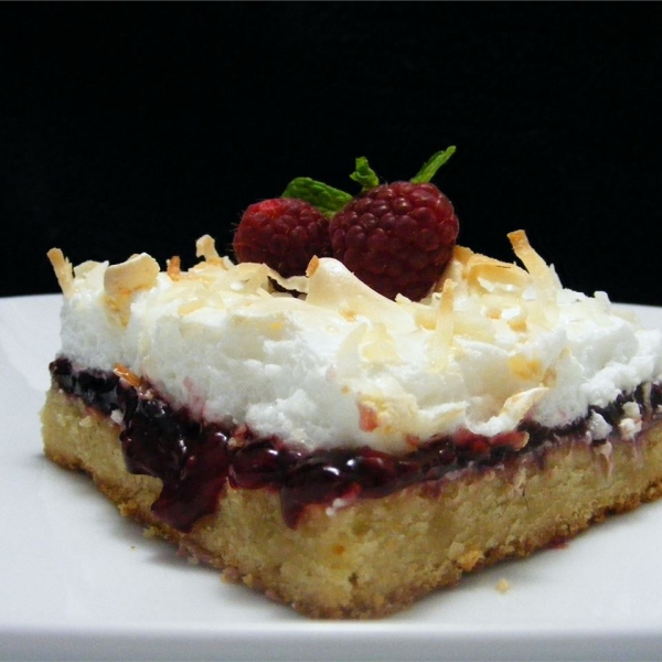 Almond-Raspberry Meringue Bars