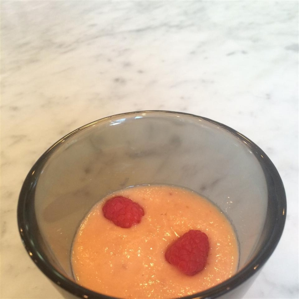 Cantaloupe Berry Smoothie