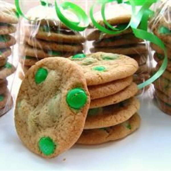Candy-Coated Milk Chocolate Pieces Cookies I